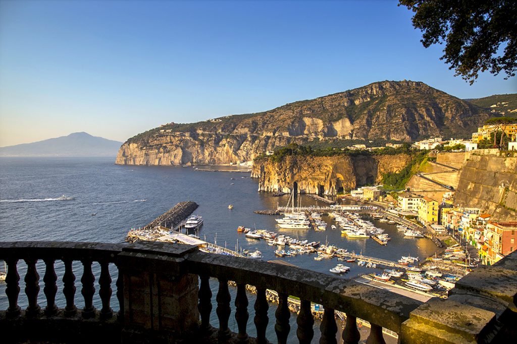 Piano di Sorrento Panorama - About Sorrento