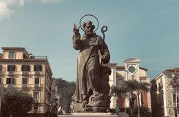 Statua Sant'Antonino - Piazza Tasso - Sorrento