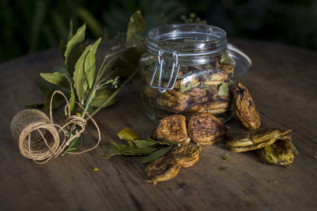 fichi essiccati al sole about Sorrento