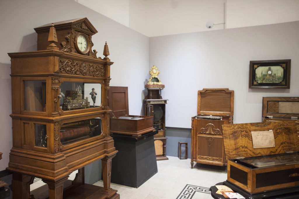 Cosa vedere a Sorrento Mostra Carillon Villa Fiorentino