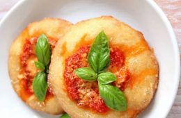 Eventi Natale Sorrento M'illumino d'inverno pizza fritta Da Gigino