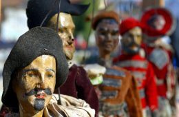 M'illumino d'inverno sorrento 2021 il teatro dei burattini