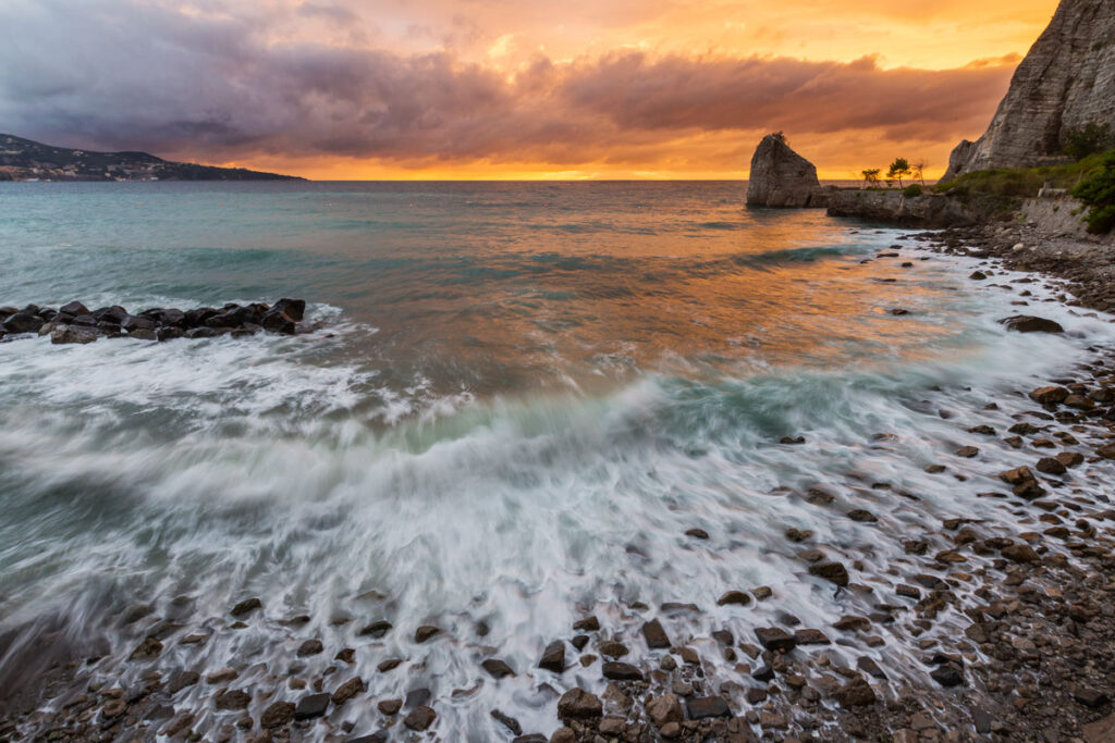 011- Calendario 2023 About Sorrento novembre-Meta----Miriam-D_Esposito-Magic-Land