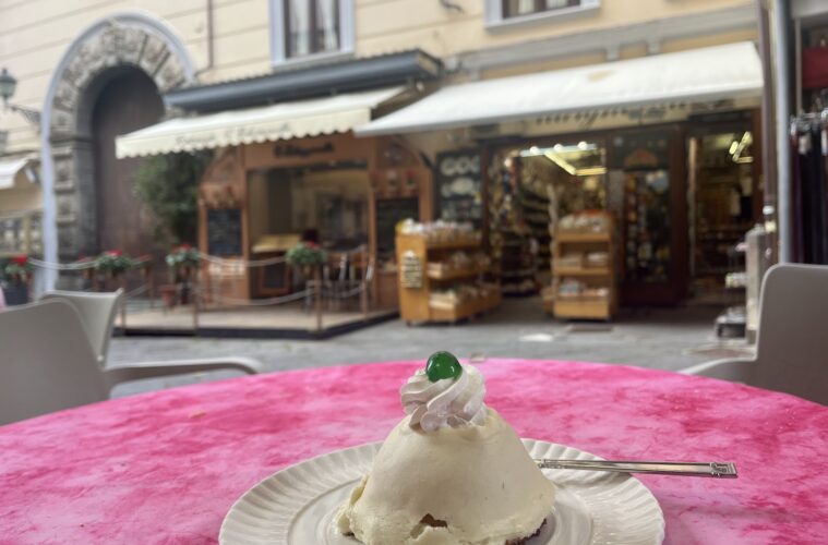 Sorrento Delizia al Limone dolce aboutsorrento gianna smurro