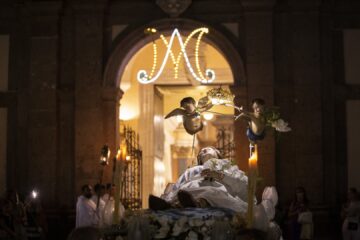 Dormition of the virgin statue sorrento procession madonna morta