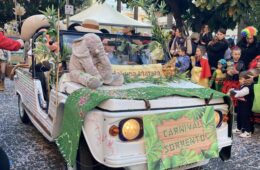 parade car Carnevale in Sorrento 2025 Justine Gilbert about sorrento