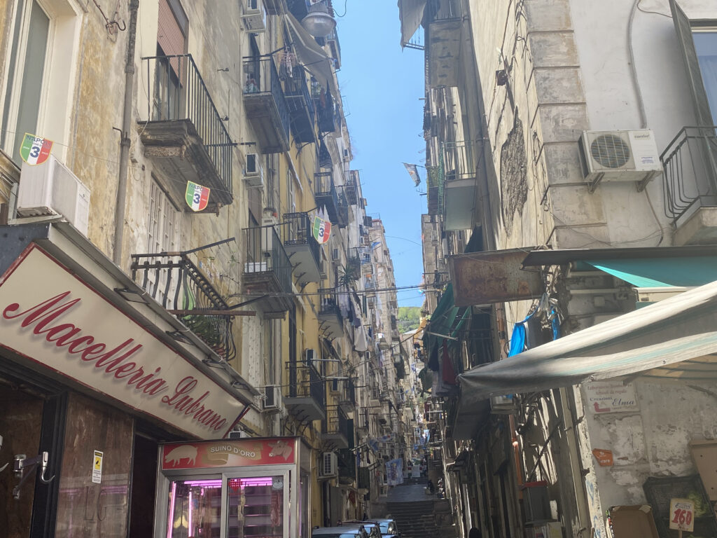 Street in Napoli (Spanish Quarters)